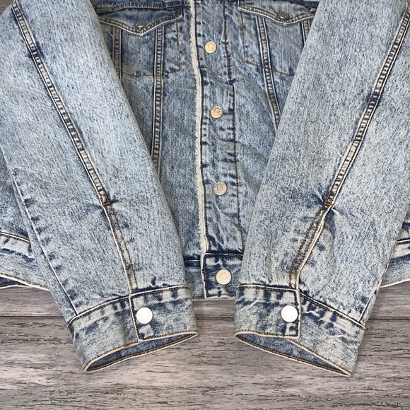 Urban Outfitters BDG Sherpa Denim Jacket Sz Medium - Picture 15 of 16